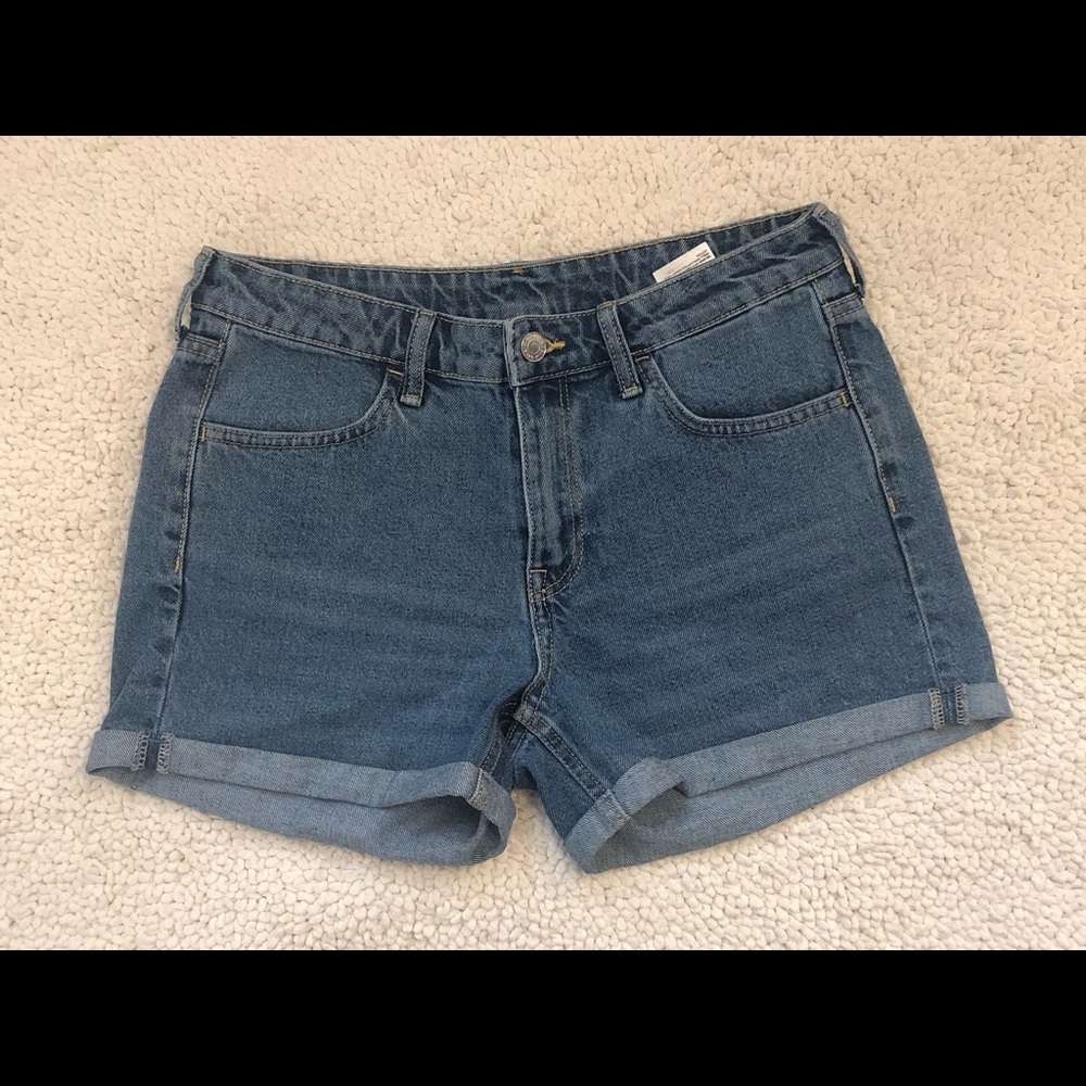 H&M Highwaisted Denim Shorts